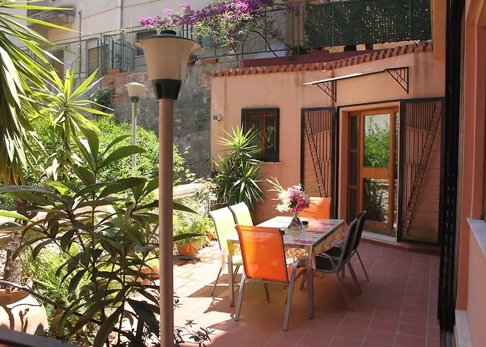 Bed and breakfast Josepha 3*